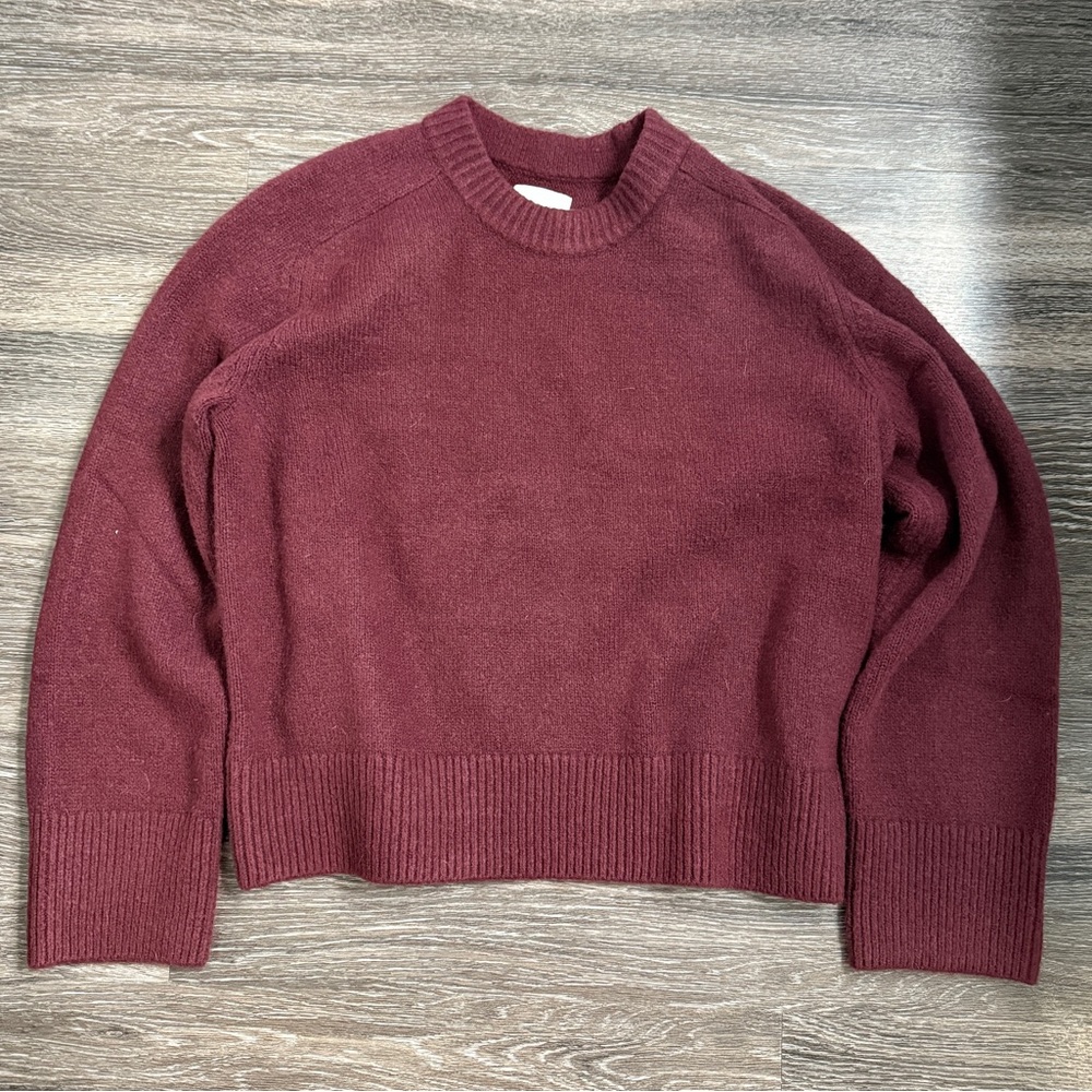Burgundy abercrombie madeline sweater
